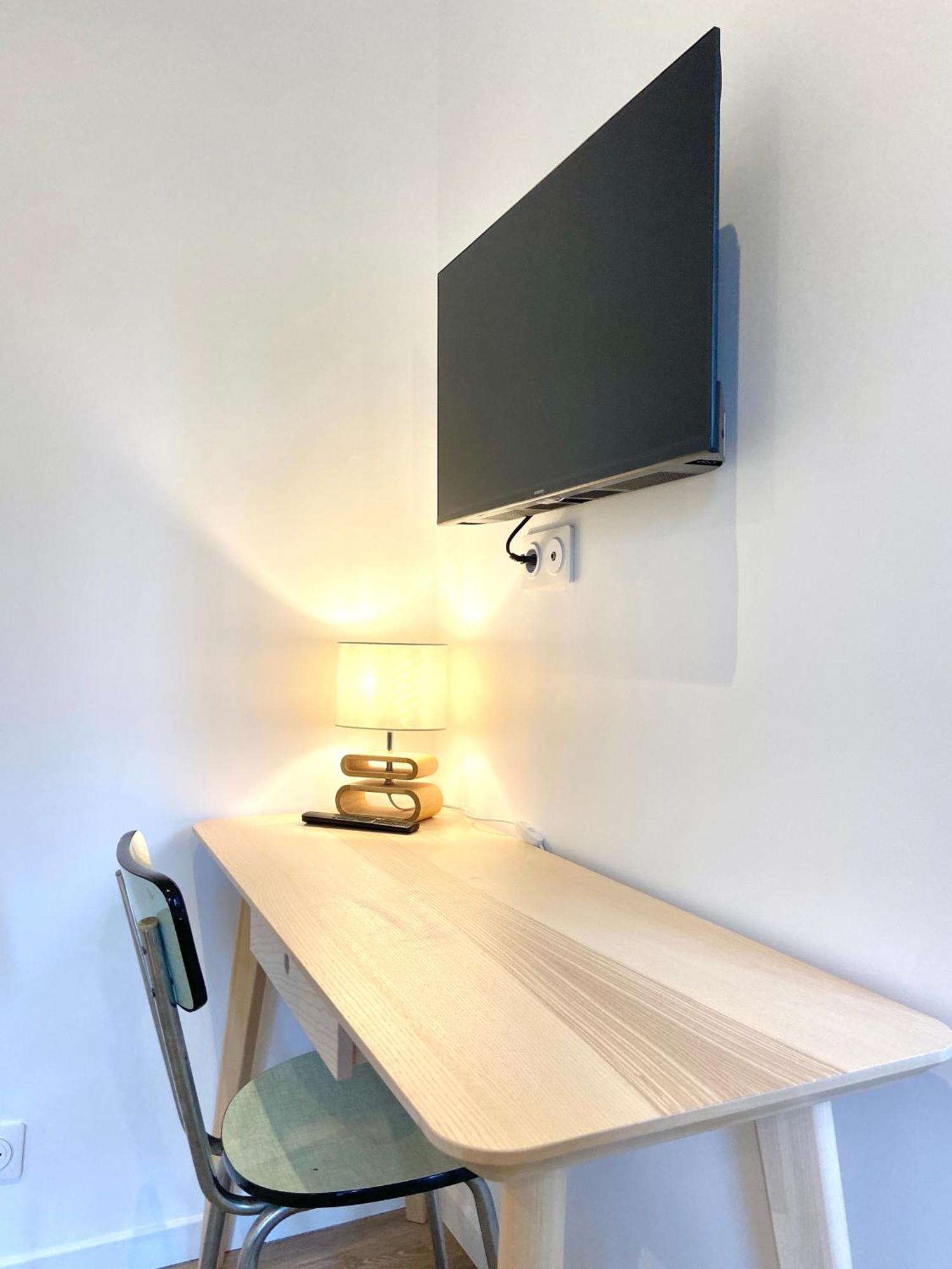 Espace Le Cheval Blanc Castelnau-le-Lez Room photo